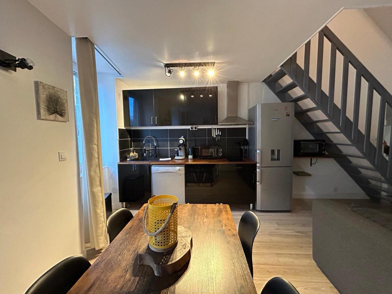 Apartamento La Casa Tres - Cosy In The Very Centre Port Cherbourg-en-Cotentin Exterior foto