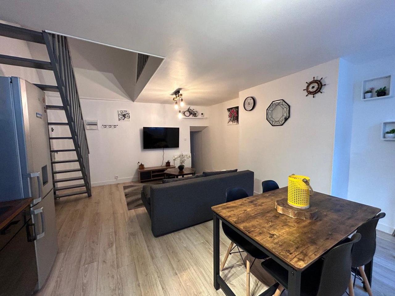 Apartamento La Casa Tres - Cosy In The Very Centre Port Cherbourg-en-Cotentin Exterior foto